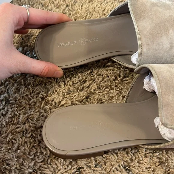 Treasure & Bond Slip On Flats In Taupe Suede - Picture 7 of 10